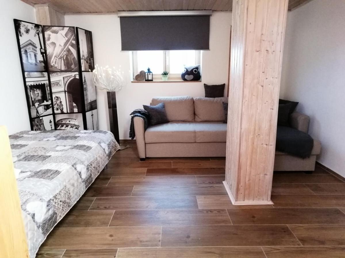 Ferienwohnung Blockhaus Juka Vinningen Kültér fotó